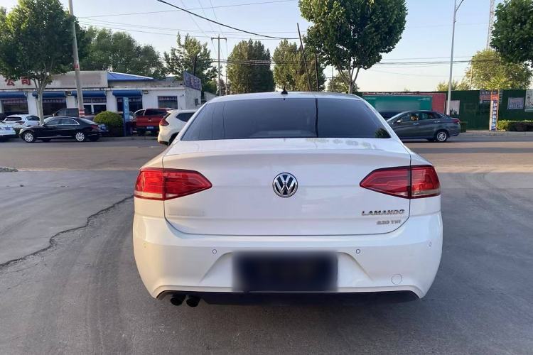 Used Volkswagen Lamando 2017 230TSI DSG Fashion Edition Exterior 5