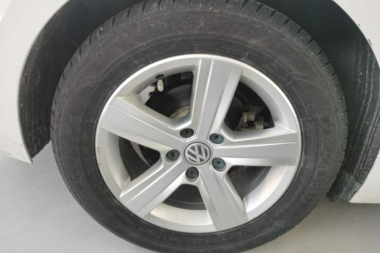 Used Volkswagen Lamando 2017 230TSI DSG Fashion Edition Exterior 5