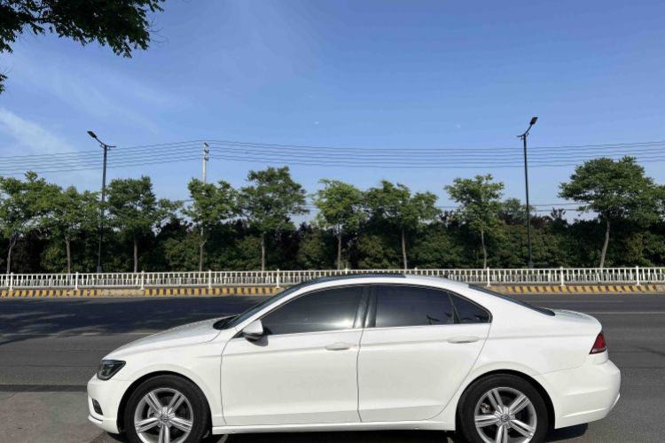 Used Volkswagen Lamando 2017 280TSI DSG Comfort Edition Exterior 7