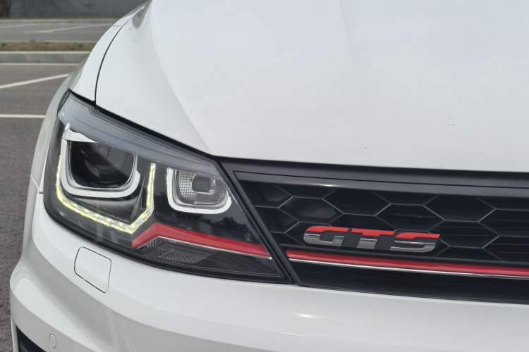Used Volkswagen Lamando 2017 2.0T GTS Exterior 8