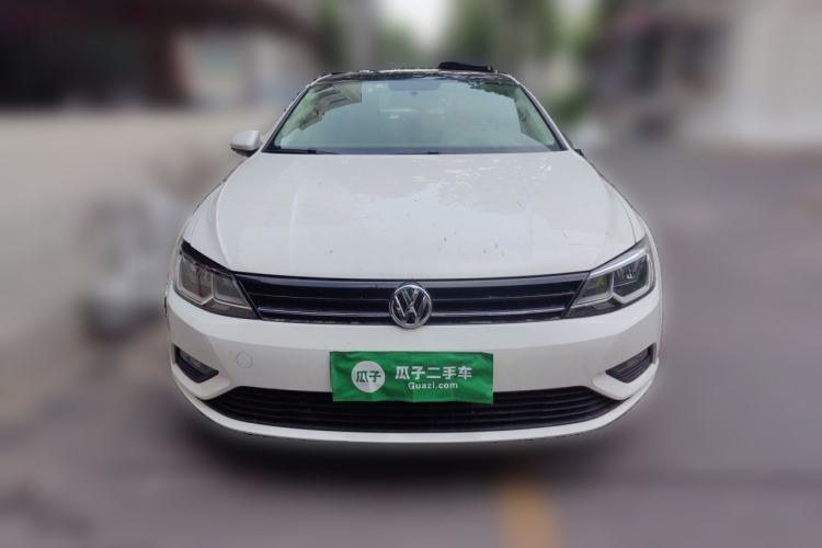Used Volkswagen Lamando 2017 230TSI DSG Fashion Edition Front