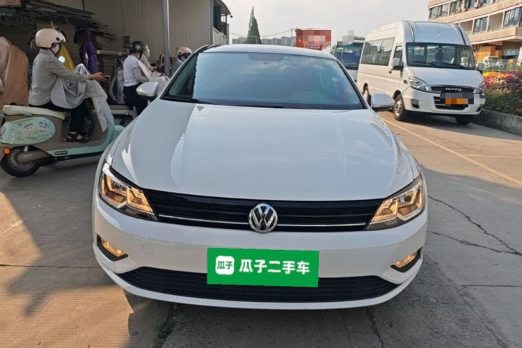 Used Volkswagen Lamando 2017 230TSI DSG Fashion Edition Front