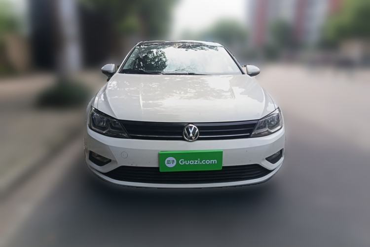 Used Volkswagen Lamando 2017 230TSI DSG Fashion Edition Front