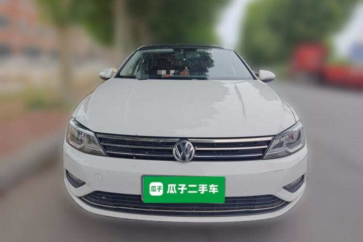 Used Volkswagen Lamando 2017 230TSI DSG Fashion Edition Front