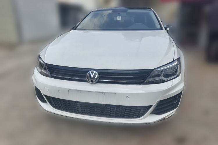 Used Volkswagen Lamando 2017 230TSI DSG Fashion Edition Front