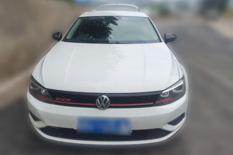 Used Volkswagen Lamando 2017 230TSI Manual Trend Edition Front