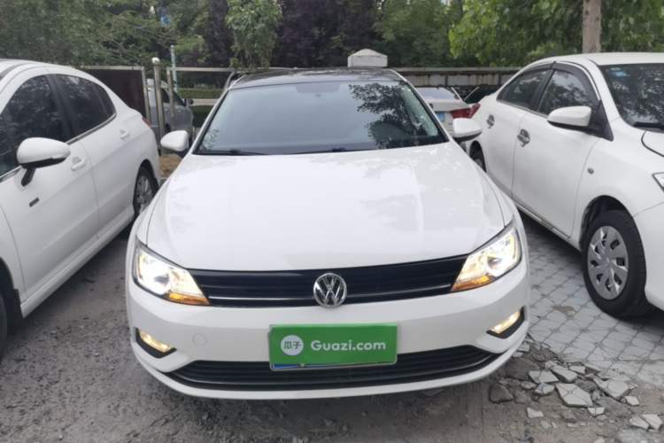 Used Volkswagen Lamando 2017 280TSI DSG Comfort Edition Front