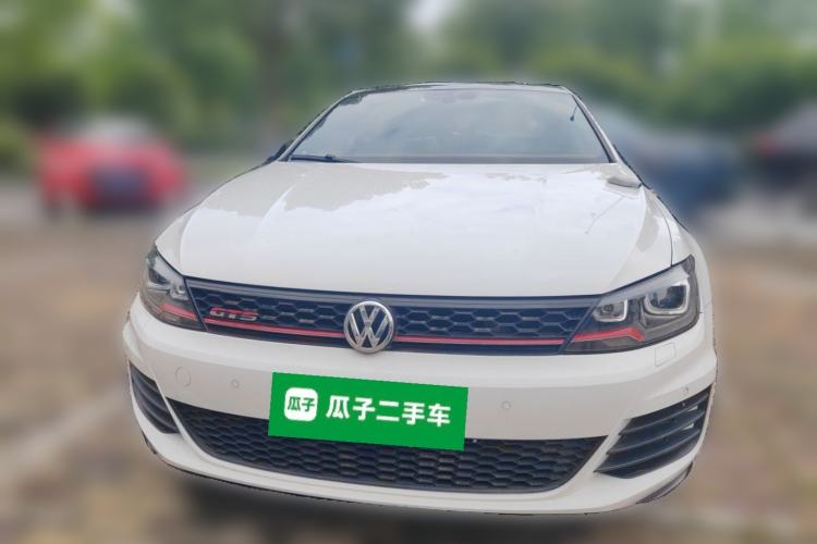Used Volkswagen Lamando 2017 2.0T GTS Front