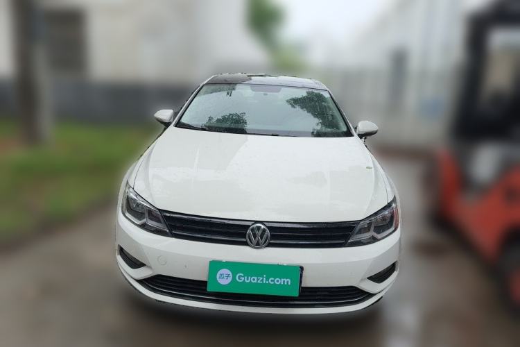 Used Volkswagen Lamando 2017 280TSI DSG Comfort Edition Front