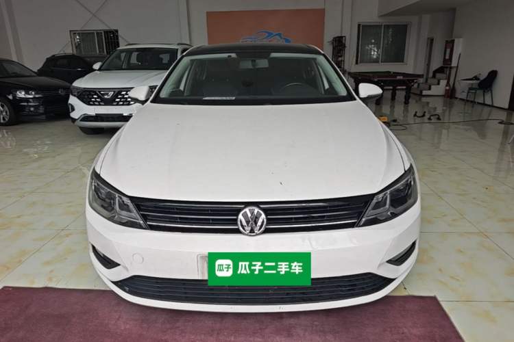 Used Volkswagen Lamando 2017 230TSI DSG Fashion Edition Front