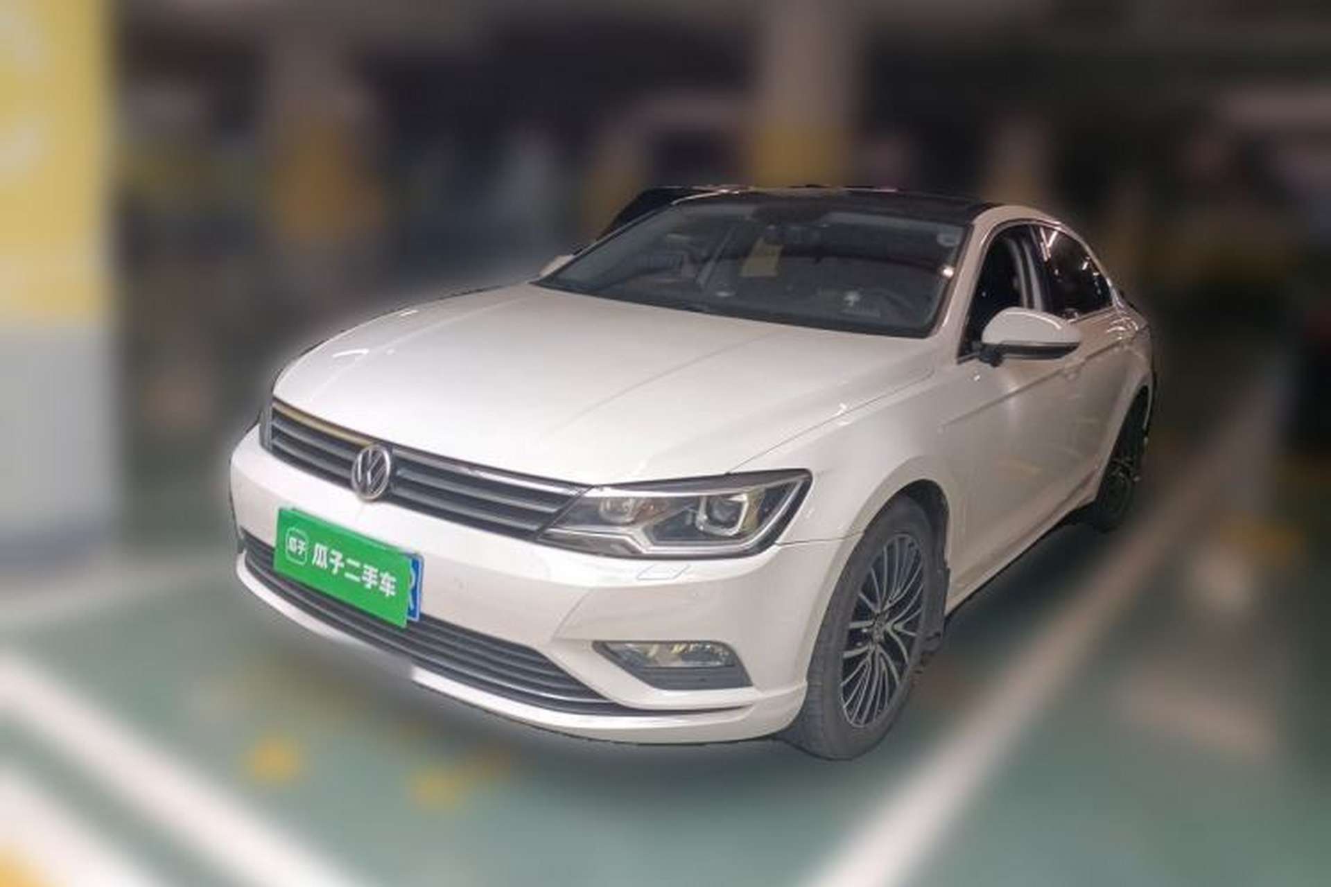 Used Volkswagen Lamando 2017 280TSI DSG Luxury Edition Front Left 45 Deg