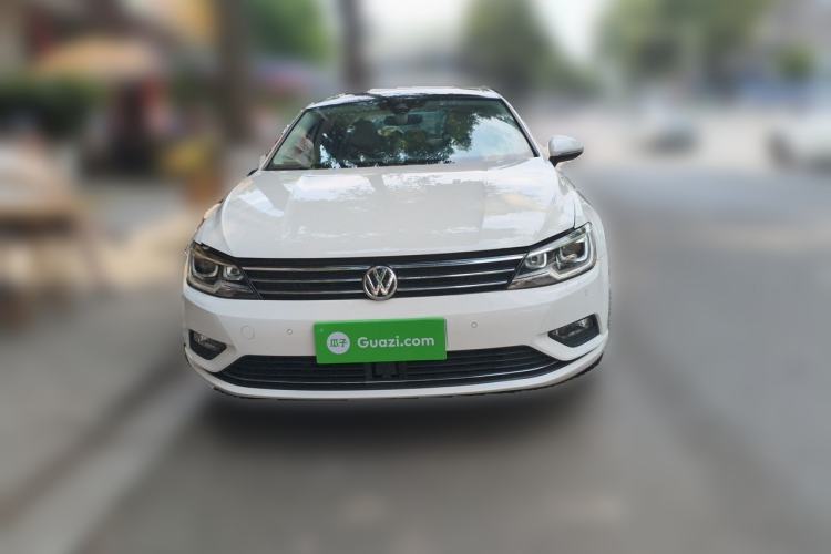 Used Volkswagen Lamando 2017 280TSI DSG Luxury Edition Front