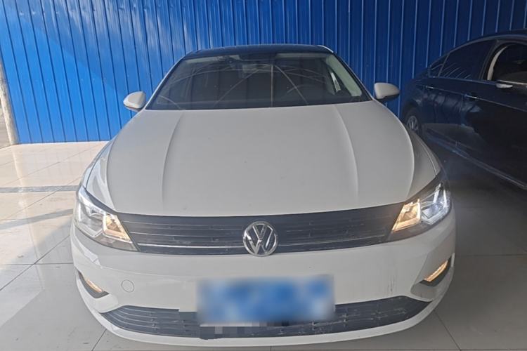 Used Volkswagen Lamando 2017 230TSI DSG Fashion Edition Front