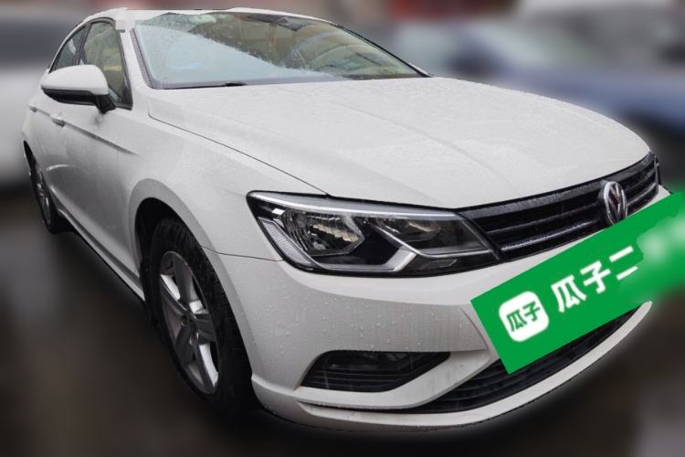 Used Volkswagen Lamando 2017 230TSI DSG Fashion Edition Front Right 45 Deg