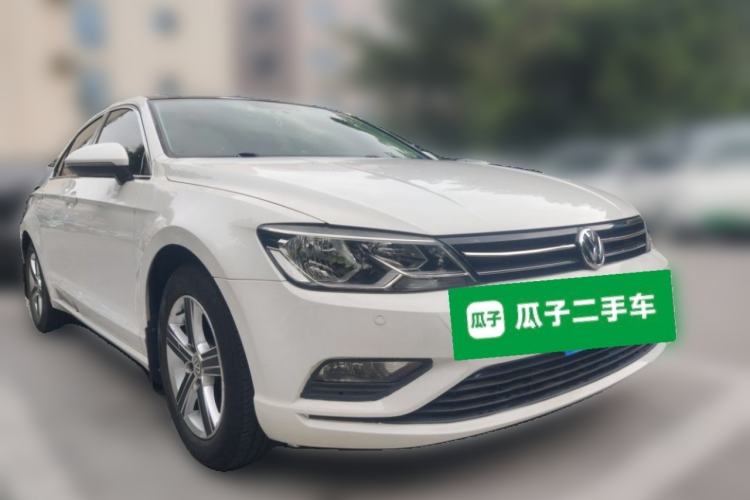 Used Volkswagen Lamando 2017 230TSI DSG Fashion Edition Front Right 45 Deg