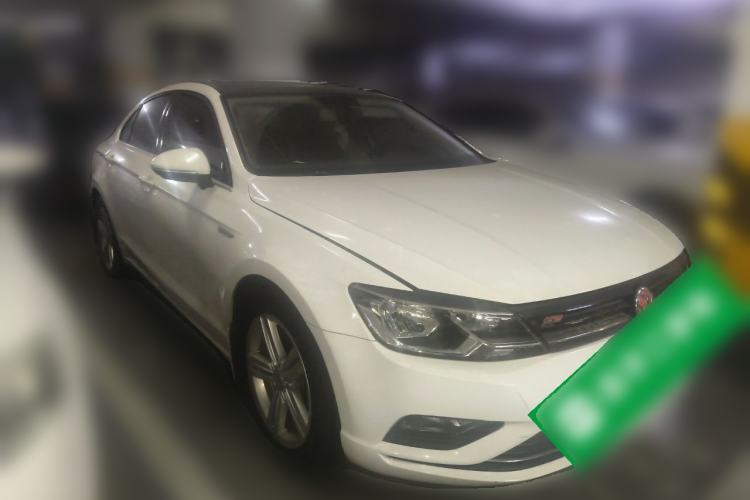 Used Volkswagen Lamando 2017 280TSI DSG Comfort Edition Front Right 45 Deg