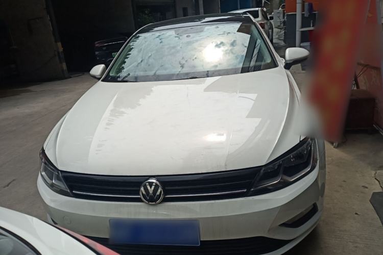 Used Volkswagen Lamando 2017 230TSI DSG Fashion Edition Front