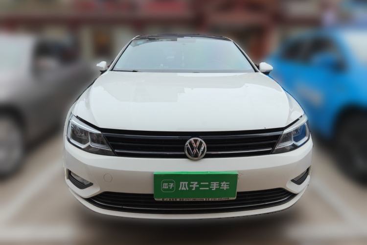 Used Volkswagen Lamando 2017 280TSI DSG Comfort Edition Front