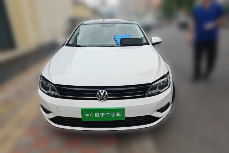 Used Volkswagen Lamando 2017 230TSI DSG Fashion Edition Front