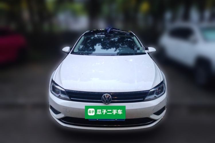 Used Volkswagen Lamando 2017 280TSI Manual Comfort Edition Front