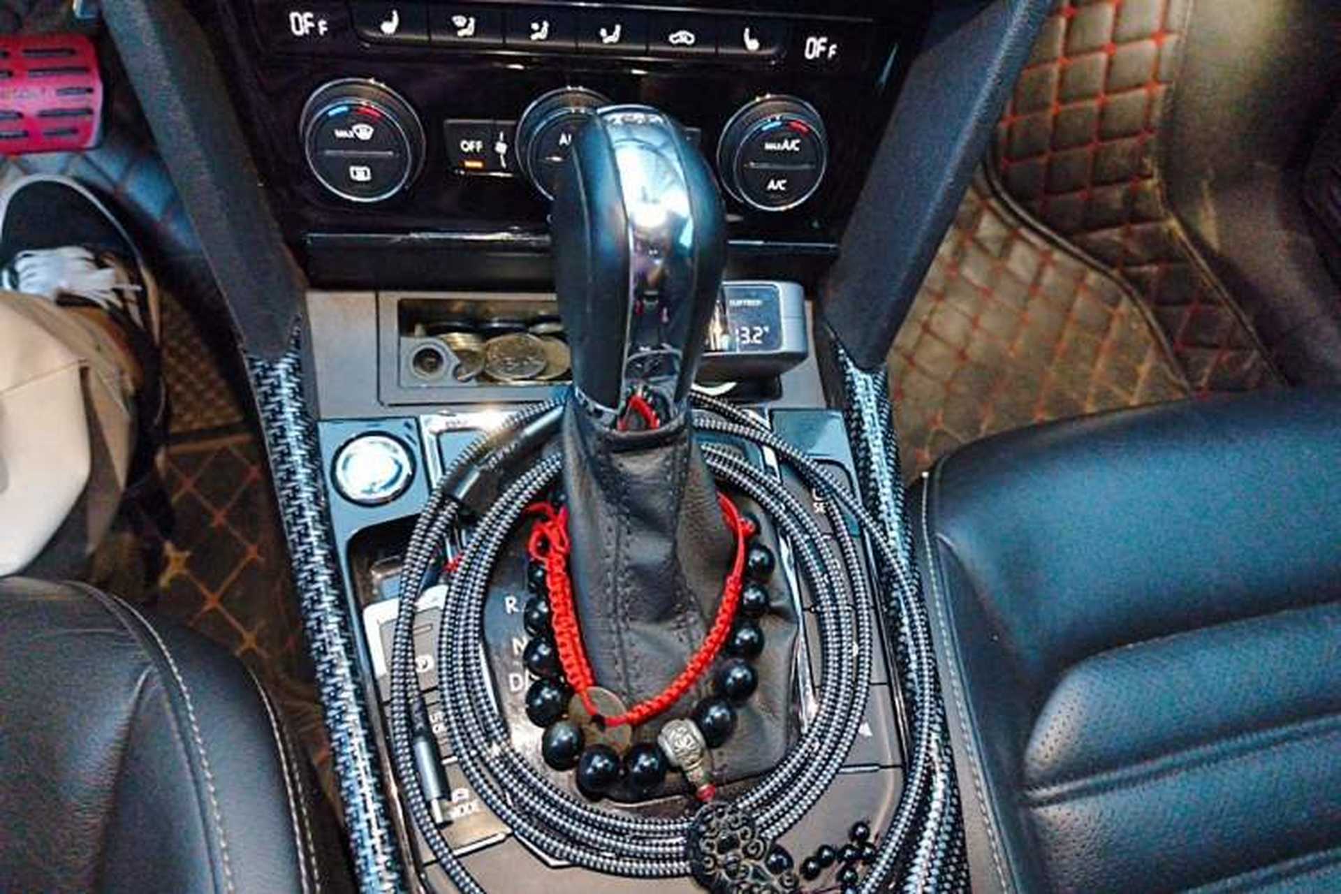 Used Volkswagen Lamando 2017 280TSI DSG Luxury Edition Gear Lever