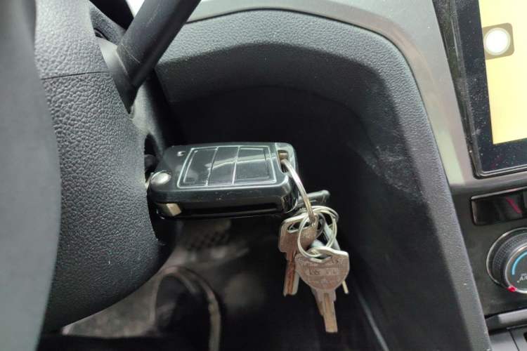 Used Volkswagen Lamando 2017 230TSI DSG Fashion Edition Gear Lever