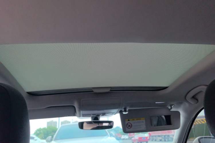 Used Volkswagen Lamando 2017 280TSI DSG Luxury Edition Headliner
