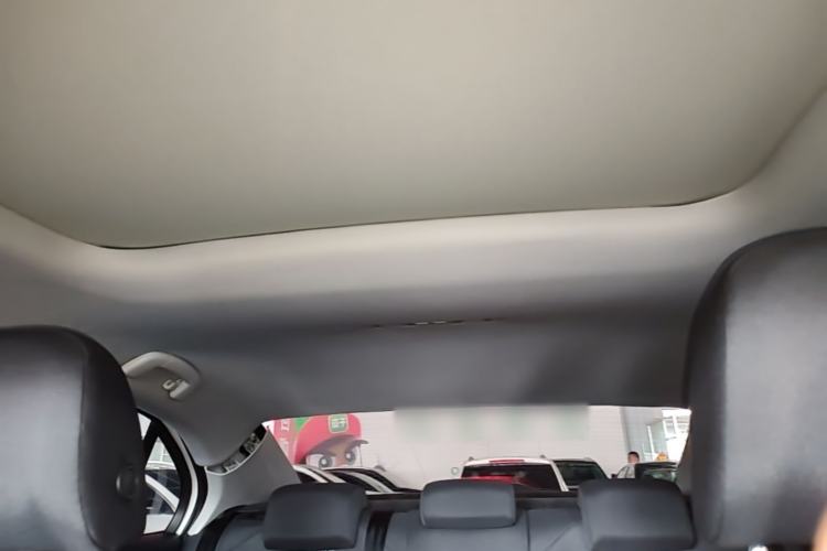 Used Volkswagen Lamando 2017 230TSI Manual Trend Edition Headliner