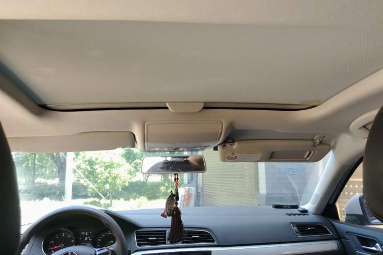 Used Volkswagen Lamando 2017 230TSI DSG Fashion Edition Headliner