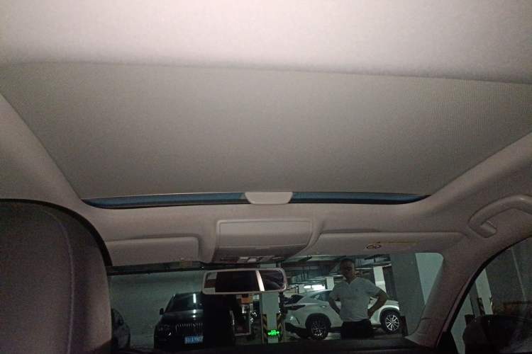 Used Volkswagen Lamando 2017 280TSI DSG Comfort Edition Headliner