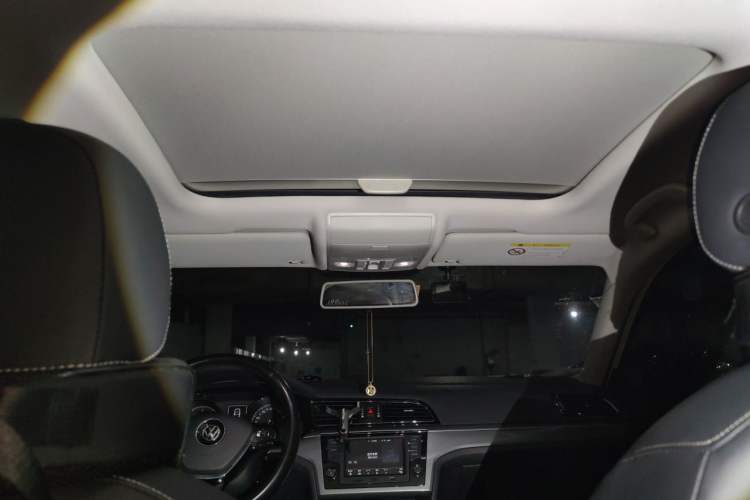 Used Volkswagen Lamando 2017 280TSI DSG Comfort Edition Headliner