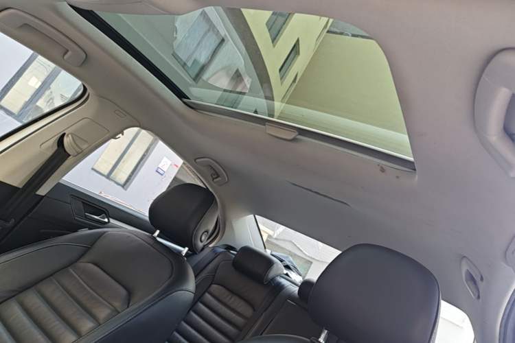 Used Volkswagen Lamando 2017 280TSI DSG Comfort Edition Headliner