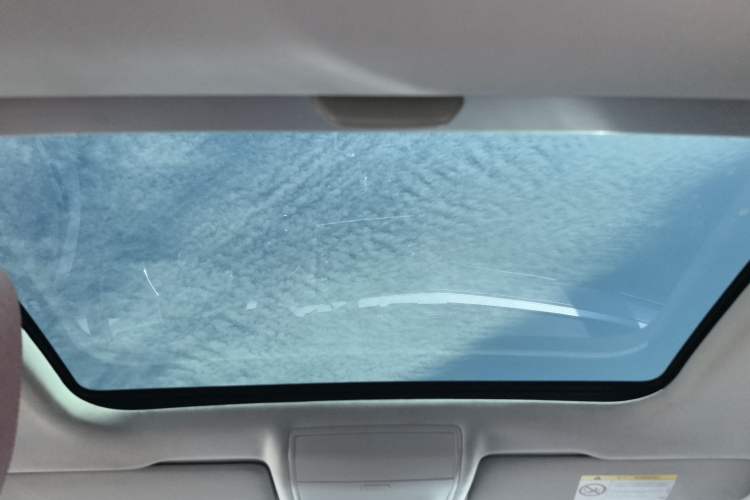 Used Volkswagen Lamando 2017 230TSI DSG Fashion Edition Headliner