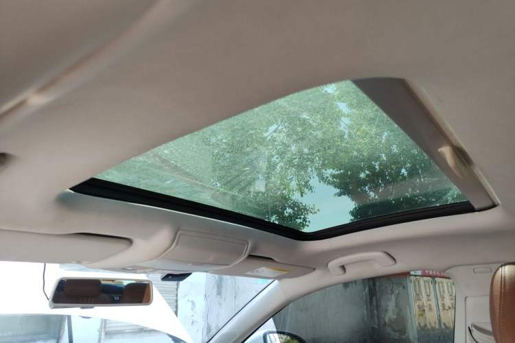 Used Volkswagen Lamando 2017 230TSI DSG Fashion Edition Headliner
