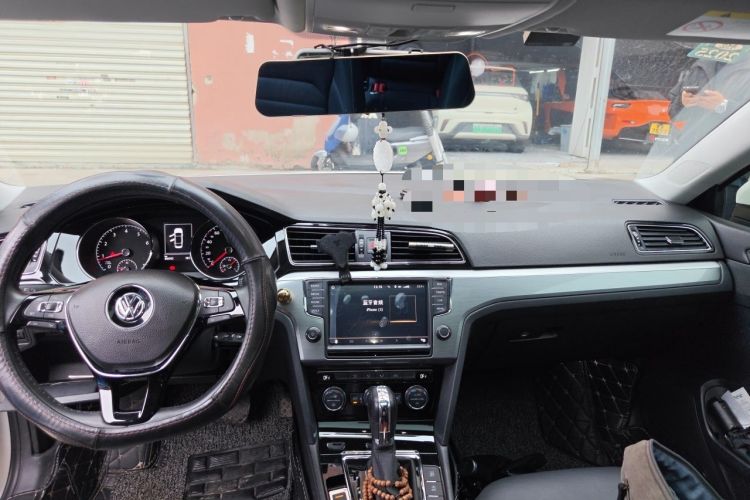 Used Volkswagen Lamando 2017 280TSI DSG Comfort Edition Headliner
