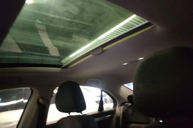 Used Volkswagen Lamando 2017 230TSI DSG Fashion Edition Headliner