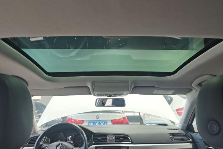 Used Volkswagen Lamando 2017 280TSI DSG Comfort Edition Headliner