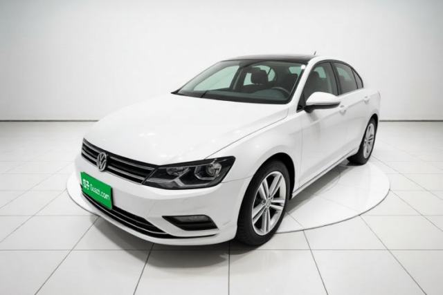 Ojetý Volkswagen Lamando 2017 280TSI DSG Comfort Edition