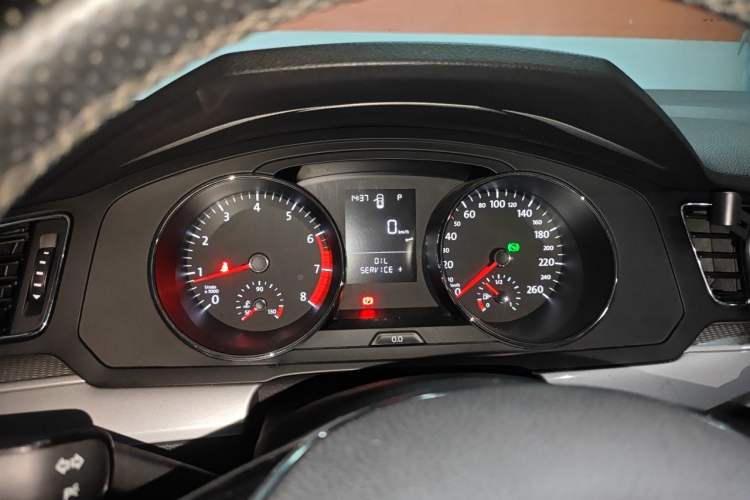 Used Volkswagen Lamando 2017 230TSI DSG Fashion Edition Instrument Cluster