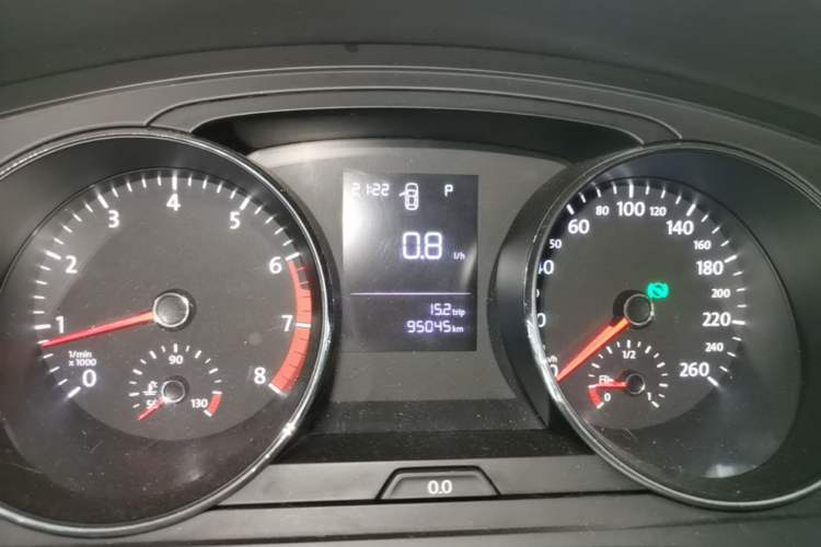 Used Volkswagen Lamando 2017 230TSI DSG Fashion Edition Instrument Cluster