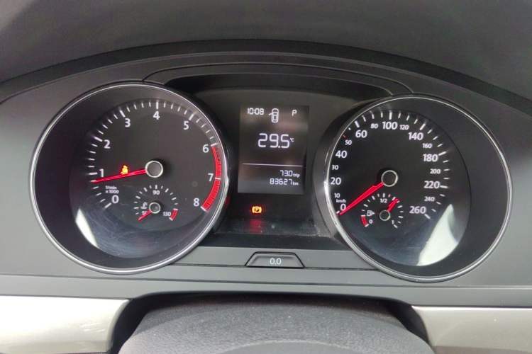 Used Volkswagen Lamando 2017 230TSI DSG Fashion Edition Instrument Cluster