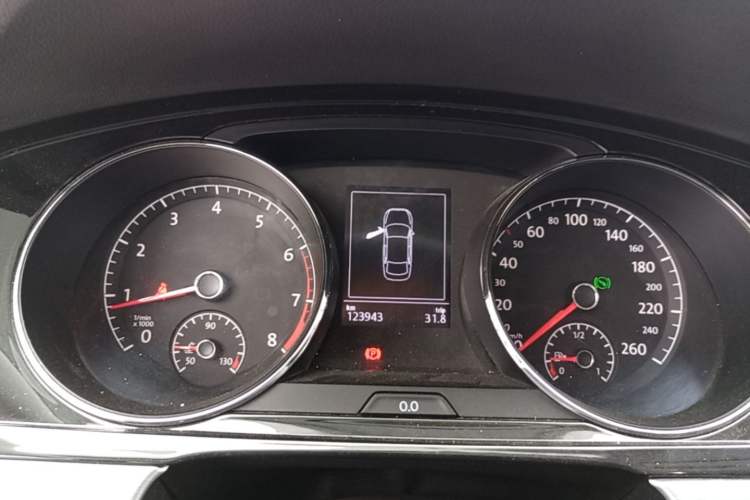 Used Volkswagen Lamando 2017 280TSI DSG Comfort Edition Instrument Cluster