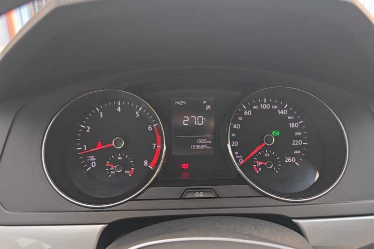Used Volkswagen Lamando 2017 230TSI DSG Fashion Edition Instrument Cluster