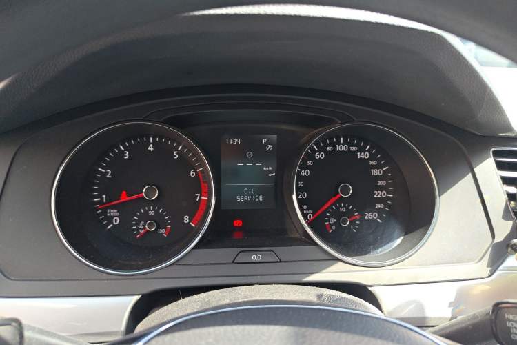 Used Volkswagen Lamando 2017 230TSI DSG Fashion Edition Instrument Cluster