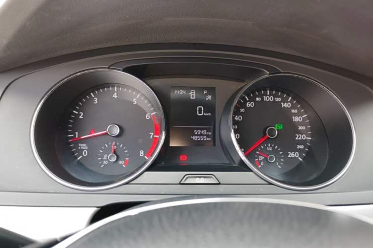 Used Volkswagen Lamando 2017 230TSI DSG Fashion Edition Instrument Cluster