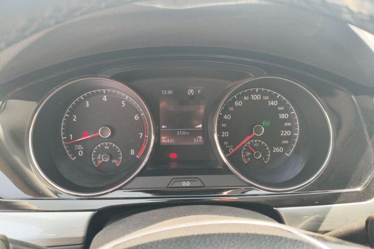 Used Volkswagen Lamando 2017 280TSI DSG Comfort Edition Instrument Cluster