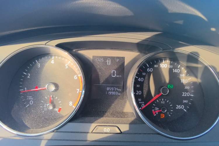 Used Volkswagen Lamando 2017 230TSI DSG Fashion Edition Instrument Cluster