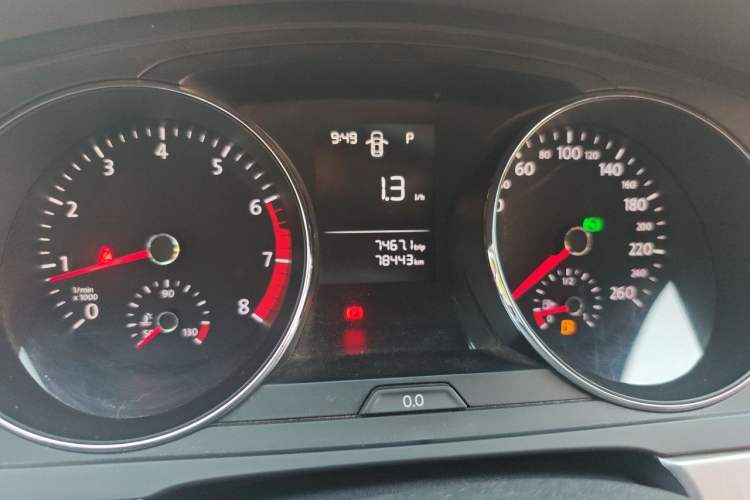 Used Volkswagen Lamando 2017 230TSI DSG Fashion Edition Instrument Cluster