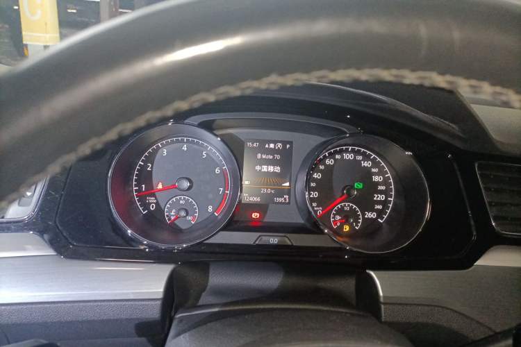 Used Volkswagen Lamando 2017 280TSI DSG Luxury Edition Instrument Cluster