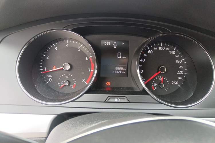 Used Volkswagen Lamando 2017 230TSI DSG Fashion Edition Instrument Cluster